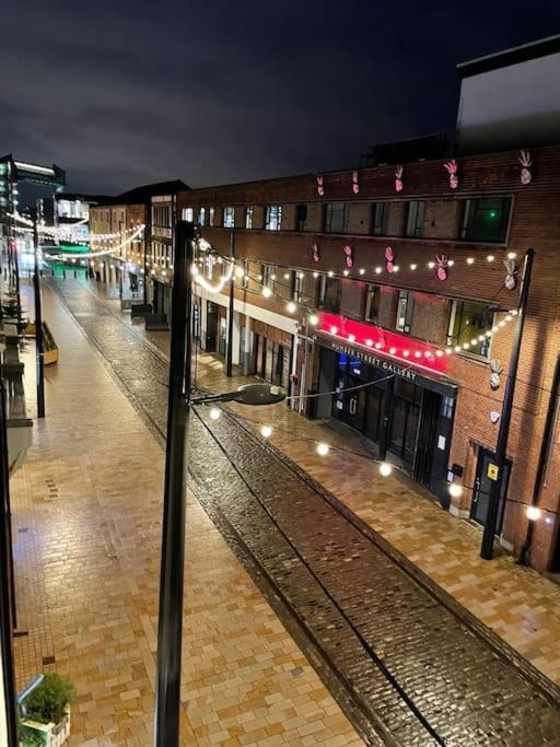 Апартаменты The Flat On Humber Street Кингстон-апон-Халл Экстерьер фото